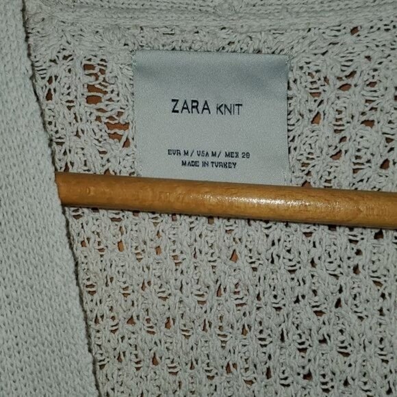 Zara Knit Sz. M Cream Knit Sweater Cardigan - Picture 8 of 11